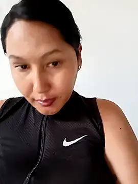 Snapshot of SamaraJay1 chatting on December 2024 04:25:01 PM SamaraJay1 online show from December 2024 04:25:01 PM