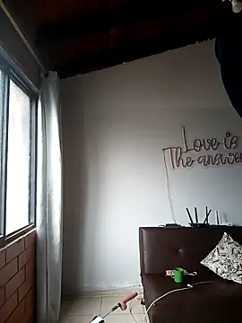 Snapshot of SamaraJay1 chatting on January 2025 01:03:01 PM SamaraJay1 online show from January 2025 01:03:01 PM