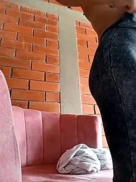 Snapshot of SamaraJay1 chatting on October 2025 01:42:02 PM SamaraJay1 online show from October 2025 01:42:02 PM