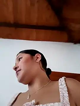 Snapshot of SamaraJay1 chatting on October 2025 03:45:01 PM SamaraJay1 online show from October 2025 03:45:01 PM