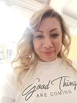 coral smitth online show from February 2026 07:48:01 PM