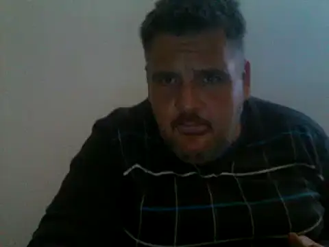 Snapshot of Ronny2510 chatting on March 2025 01:49:01 AM Ronny2510 online show from March 2025 01:49:01 AM