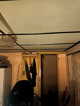 Snapshot of Ronny2510 chatting on October 2025 07:31:01 PM Ronny2510 online show from October 2025 07:31:01 PM