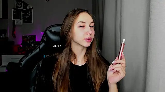 Sm0ly online show from January 2026 02:49:02 AM