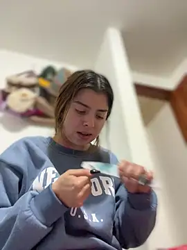 Cloew Marz online show from January 2026 04:23:01 PM