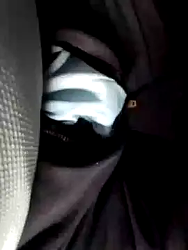 Policeman20742 online show from March 2025 07:50:02 PM