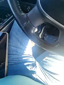 Policeman20742 online show from November 2025 06:46:02 PM