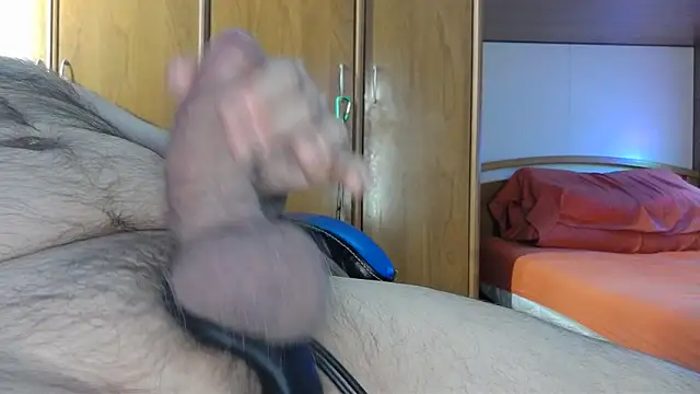 Snapshot of daddylove2024 chatting on January 2025 10:06:01 PM daddylove2024 online show from January 2025 10:06:01 PM