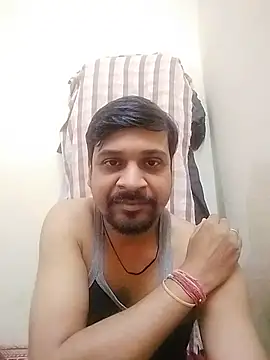 Sexyhotsunny online show from November 2025 06:01:01 PM