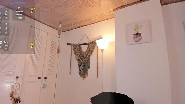 Snapshot of anaruiz_ chatting on January 2025 03:26:01 PM anaruiz online show from January 2025 03:26:01 PM