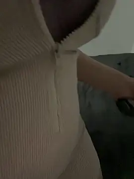 lolitalamasbonita01 online show from March 2025 04:46:01 AM