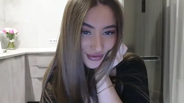 Snapshot of Cinderella____ chatting on January 2025 09:01:01 PM Cinderella online show from January 2025 09:01:01 PM