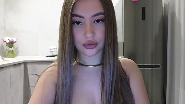 Snapshot of Cinderella____ chatting on January 2025 04:41:01 PM Cinderella online show from January 2025 04:41:01 PM