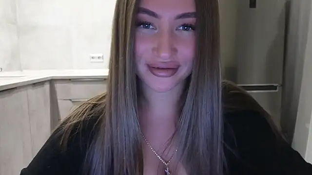 Snapshot of Cinderella____ chatting on February 2025 07:52:01 PM Cinderella online show from February 2025 07:52:01 PM