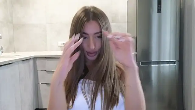 Snapshot of Cinderella____ chatting on February 2025 03:14:02 AM Cinderella online show from February 2025 03:14:02 AM