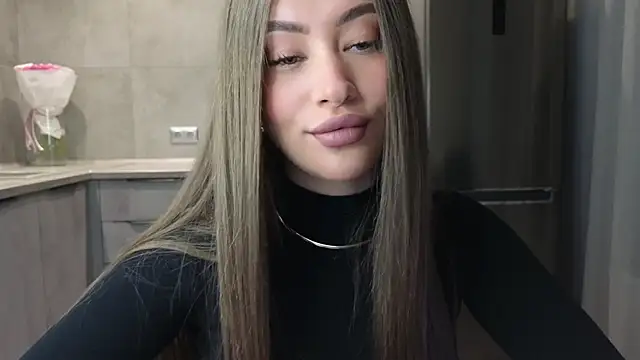 Snapshot of Cinderella____ chatting on March 2025 08:27:02 PM Cinderella online show from March 2025 08:27:02 PM