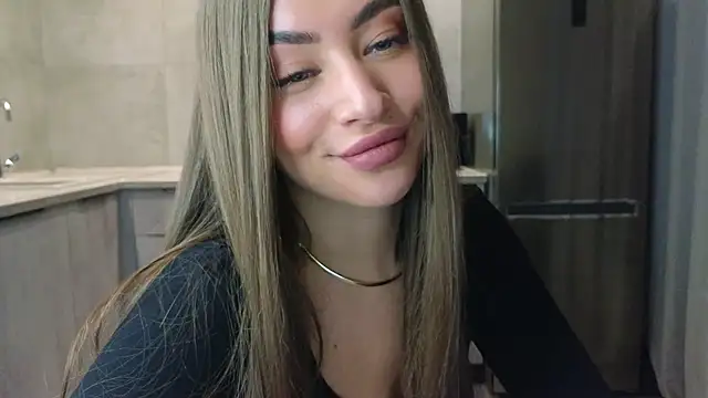 Snapshot of Cinderella____ chatting on March 2025 08:54:01 PM Cinderella online show from March 2025 08:54:01 PM