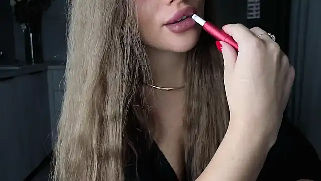 Snapshot of Cinderella____ chatting on September 2025 08:41:02 PM Cinderella online show from September 2025 08:41:02 PM