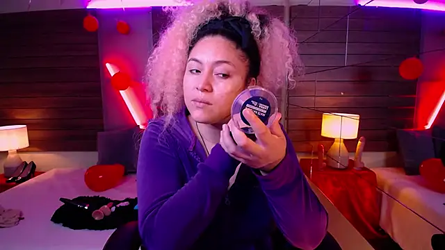 Kateryn  online show from February 2025 12:55:02 PM