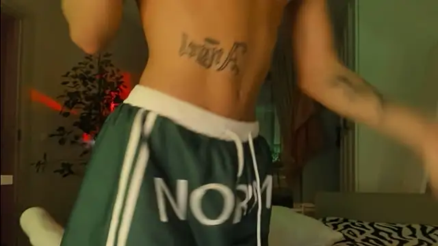 agelandreww online show from January 2026 02:43:02 PM