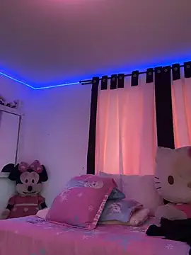 Snapshot of touchm_cockhard chatting on March 2025 12:13:02 PM touchm cockhard online show from March 2025 12:13:02 PM