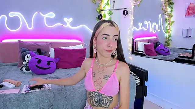 YouliteSllut2 online show from February 2025 11:43:01 PM