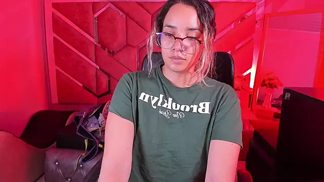 Olivia Fox69 online show from February 2026 03:54:01 AM