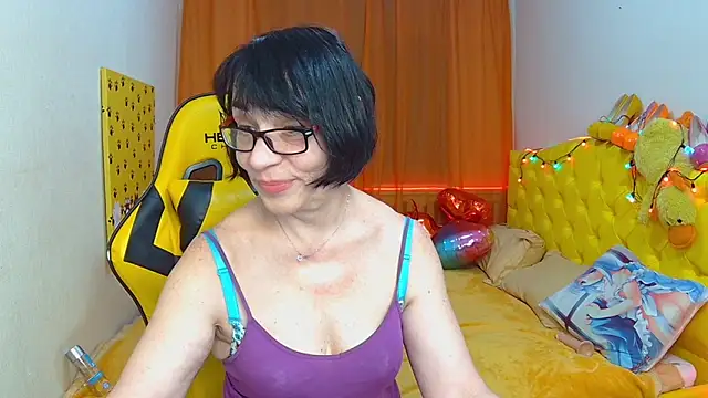 SandraHormas online show from February 2025 05:20:02 PM