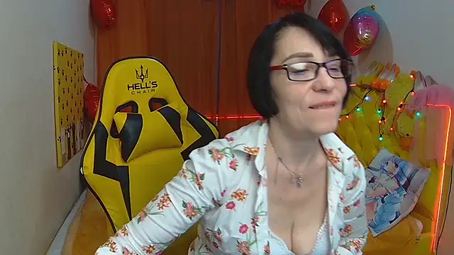 SandraHormas online show from March 2025 10:55:01 AM