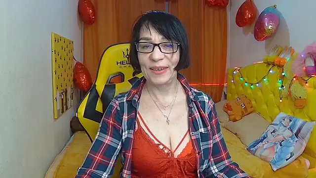 SandraHormas online show from March 2025 10:50:01 AM