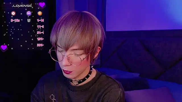 Snapshot of Sammy_Russell chatting on March 2025 05:52:01 AM Sammy Russell online show from March 2025 05:52:01 AM