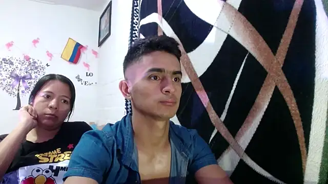 Snapshot of maria_and_angel chatting on December 2024 01:53:02 AM maria and angel online show from December 2024 01:53:02 AM