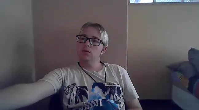 Snapshot of bisexualboy05 chatting on March 2025 11:01:02 AM bisexualboy05 online show from March 2025 11:01:02 AM