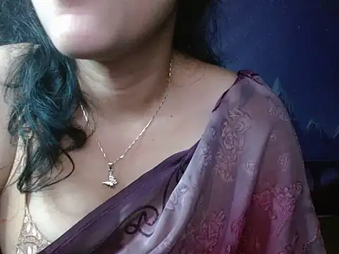 Snapshot of LOVERIAKOL chatting on December 2024 01:22:02 PM LOVERIAKOL online show from December 2024 01:22:02 PM