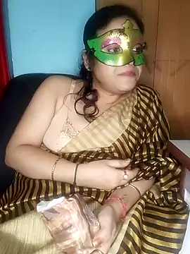 Snapshot of LOVERIAKOL chatting on January 2025 01:52:01 PM LOVERIAKOL online show from January 2025 01:52:01 PM