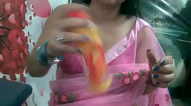 Snapshot of LOVERIAKOL chatting on March 2025 05:10:02 PM LOVERIAKOL online show from March 2025 05:10:02 PM