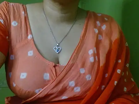 LOVERIAKOL online show from February 2026 06:50:02 PM