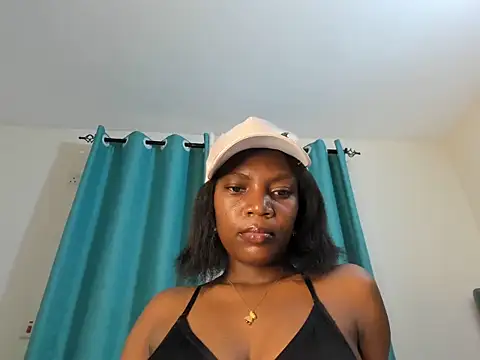 Snapshot of dolly_booty chatting on October 2025 06:54:01 AM dolly booty online show from October 2025 06:54:01 AM