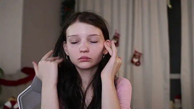 CindyGarrison online show from December 2025 12:15:01 AM