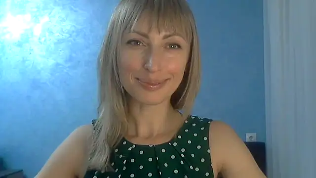 EffectMaya online show from March 2025 06:59:02 PM