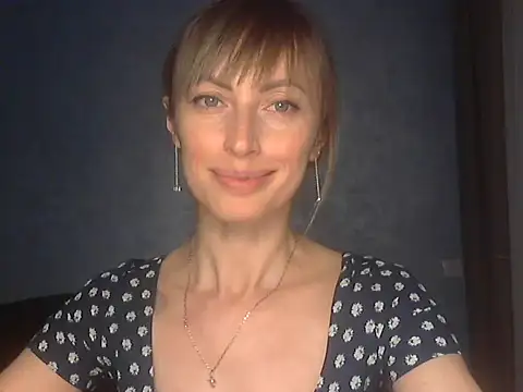 EffectMaya online show from April 2026 06:16:01 PM