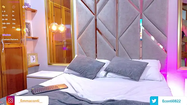 Snapshot of Emma-Conti chatting on March 2025 09:27:01 PM Emma-Conti online show from March 2025 09:27:01 PM