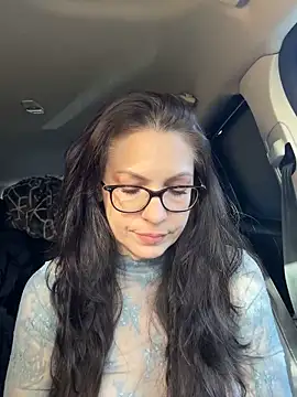 Snapshot of BeautifulMesss chatting on November 2025 04:18:02 PM BeautifulMesss online show from November 2025 04:18:02 PM