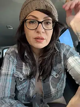 BeautifulMesss online show from February 2026 04:55:01 PM