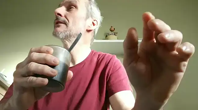 Snapshot of Zed0l1Mod chatting on December 2024 08:39:02 AM Zed0l1Mod online show from December 2024 08:39:02 AM