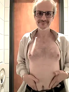 Snapshot of Zed0l1Mod chatting on February 2025 05:10:02 PM Zed0l1Mod online show from February 2025 05:10:02 PM