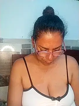 Snapshot of sorbetico_perverse chatting on February 2025 06:13:02 PM sorbetico perverse online show from February 2025 06:13:02 PM