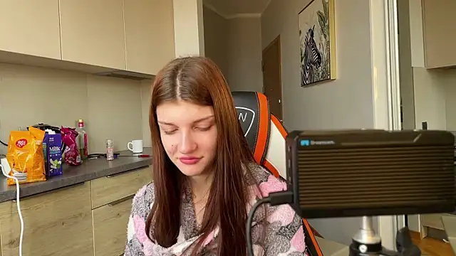 Snapshot of Bunny_ShyGirl chatting on October 2025 09:10:01 AM Bunny ShyGirl online show from October 2025 09:10:01 AM