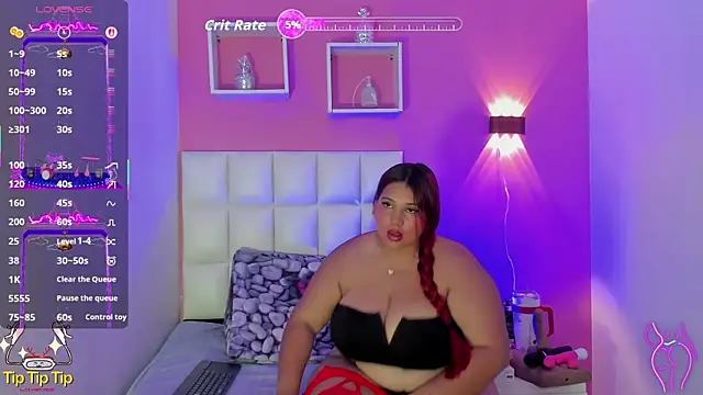 Alanna hot3 online show from April 2026 07:43:01 PM