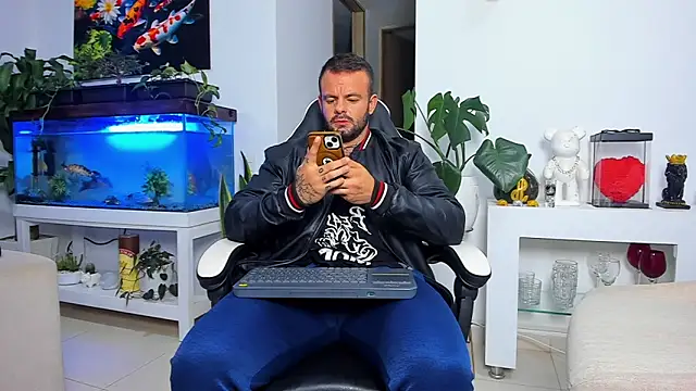 Johnnygrayson1 online show from November 2025 02:23:01 AM